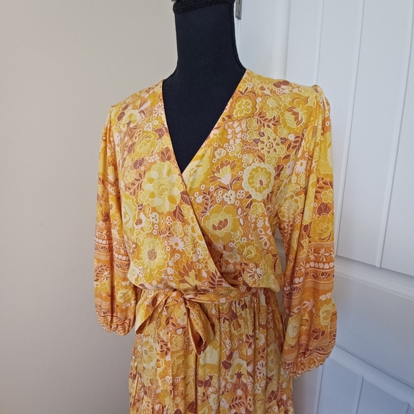 Petal And Pup Tiered Cottagecore Midi Dress Women's Sz Med - Picture 3 of 11